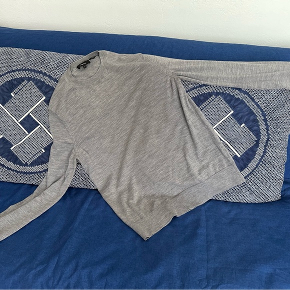 Merino wool sweater - Picture 5 of 5